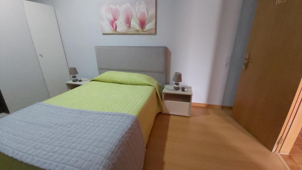 Residencial As Canarias Ponte de Sor Kültér fotó
